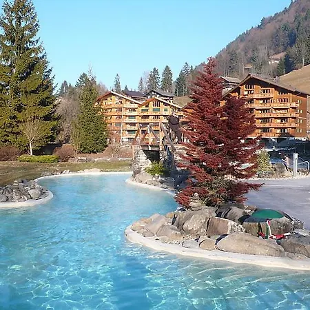 公寓 Sleeps 8 Pool Wifi *